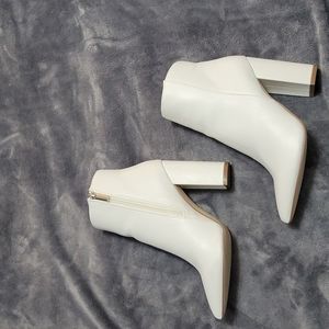White Rosamund ankle bootie